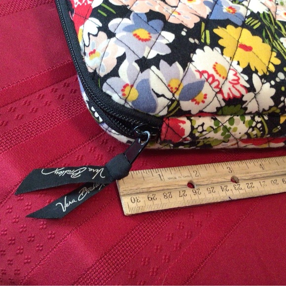 Vera bradley laptop case - Picture 3 of 6